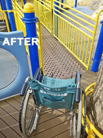 写真:車いすが通過可能に。ただ柱や木の位置はそのままなので手狭。